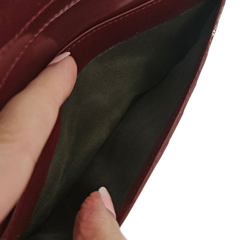 Gucci (Authentic) Burgundy Patent Leather GG Vintage Tri-fold Long Wallet, EUC - Picture 8 of 12